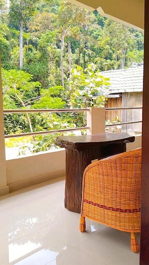 Raja Guest House - Jungle Trekking & Tours Bukit Lawang Sumatra Экстерьер фото